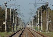 30. KW Ein Abschnitt der Bahnstrecke zwischen den Stationen Rohatec und Bzenec-Přívoz, Tschechien.