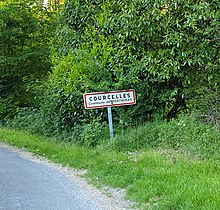 Arrivée dans Courcelles (Montmirail 51)