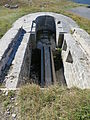 The 60 cm track used to reposition the gun.