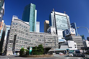 新橋駅前（東口）