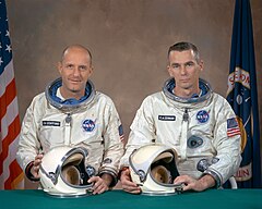 Zleva: Stafford, Cernan