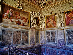 Paintings and sculpture in the King's Stairway