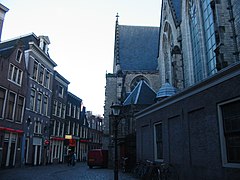 Ventanas de prostitutas en la Oudekerksplein detrás de la Oude Kerk