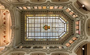 Le plafond du palais. Mai 2017.