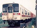 JR East KiHa 38-2 traversing the Hachiko Line between Kitafujioka and Gumma-Fujioka Station on 1988.