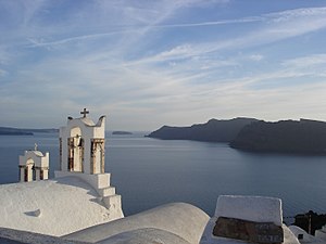 Η Θηρασιά από την Οία.