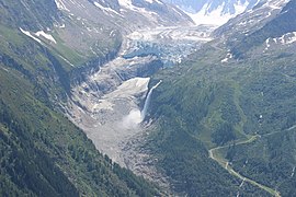 La langue terminale en 2013 avec la zone récemment libérée par les glaces.