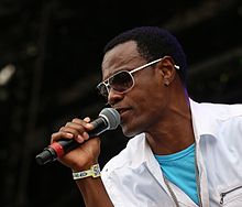 Description de l'image 2013-08-25 Chiemsee Reggae Summer - Wayne Wonder 6060-cropped.JPG.