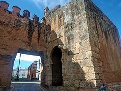 Puerta del Socorro en el lienzo norte de la muralla