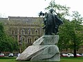 Deák Ferenc szobra Szegeden a Széchenyi téren