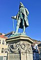 Statue en bronze de Ludvig Holberg à Bergen, 1881.