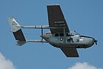 Cessna O-2 Skymaster, ett amerikanskt observationsflygplan med både dragande och skjutande propeller.