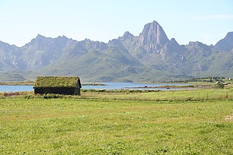 Utsikt mot Ræka, Sortland