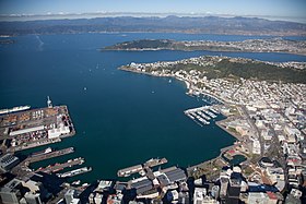 Lambton Harbour mit Blick in den Wellington Harbour hinein