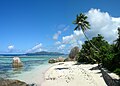 Vista de la sablera Anse Source d'Argent