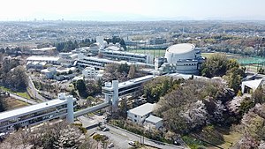 桐蔭学園全景（2020年4月）