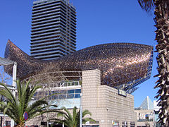 El Peix (1992), de Frank Gehry, Passeig Marítim de la Barceloneta.