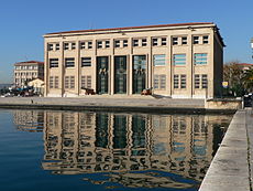 La préfecture maritime de Toulon (Méditerranée).