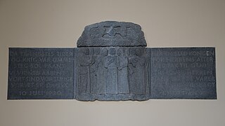 Relief til minde om Genforeningen i 1920 og Kongens besøg i kirken