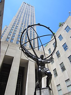 Lee Lawrie, 1936-1937. Estátua de Atlas, em frente ao Rockefeller Center em Nova York (instalada em 1937)