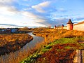 Die Klostermauern am Fluss Kamenka