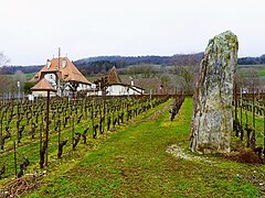 Menhir am Dorfeingang