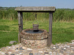 Vattenbrunn med brunnsvinda (Belgien).