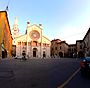 Le Duomo vu depuis le Corso Duomo.