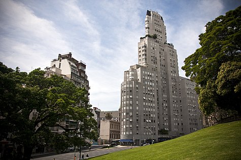 Edifício Kavanagh em Buenos Aires, Argentina (1934)