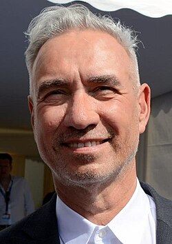 Roland Emmerich vuonna 2013.