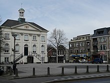 P1040705 copyGemeentehuis Zundert.jpg