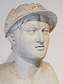 Pìrro (318 a.C.-272 a.C.), màrmo, da Villa di Papìri (Ercolano) (Museo archiològîco naçionâle de Napoli)
