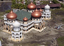 The great mosque of Meulaboh after the 2004 tsunami.