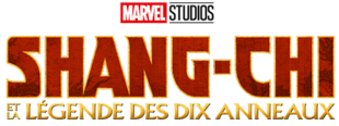 Les mots "SHANG-CHI" en rouge foncé avec une fine bordure dorée, et en dessous "AND THE LEGEND OF THE TEN RINGS" en doré et plus petit, le tout en capitales, au-dessus le logo de Marvel Studios