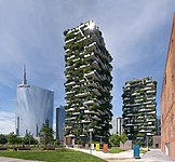 Na tle wieżowców Bosco Verticale