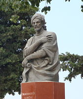 Памятник поэта в Шемахе