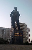 Памятник в Баку