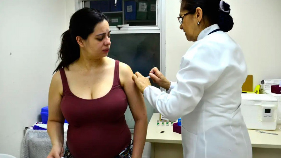 PBH reforça importância de as gestantes receberem a vacina contra a gripe
