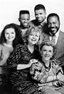 Claude Brooks, Frankie Faison, Stephanie Faracy, Adam Jeffries, Nancy Walker, and Brigid Brannagh in True Colors (1990)