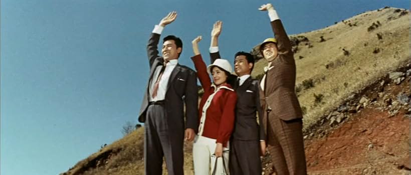 Yû Fujiki, Yuriko Hoshi, Hiroshi Koizumi, and Akira Takarada in Mosura tai Gojira (1964)