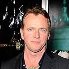 Aidan Quinn