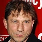 Simon McBurney