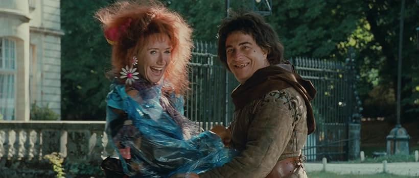 Christian Clavier and Marie-Anne Chazel in Les visiteurs (1993)