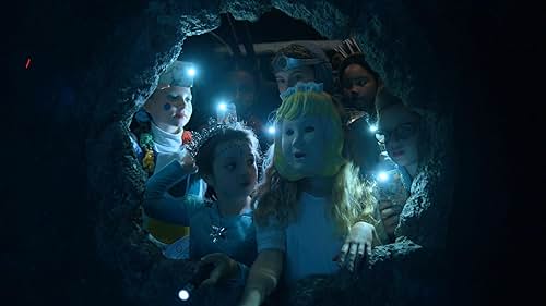 Matilda Lawler, Maddy Crocco, Brooklyn Shuck, Skylar Gray, and Dalya Knapp in October 31 (2019)