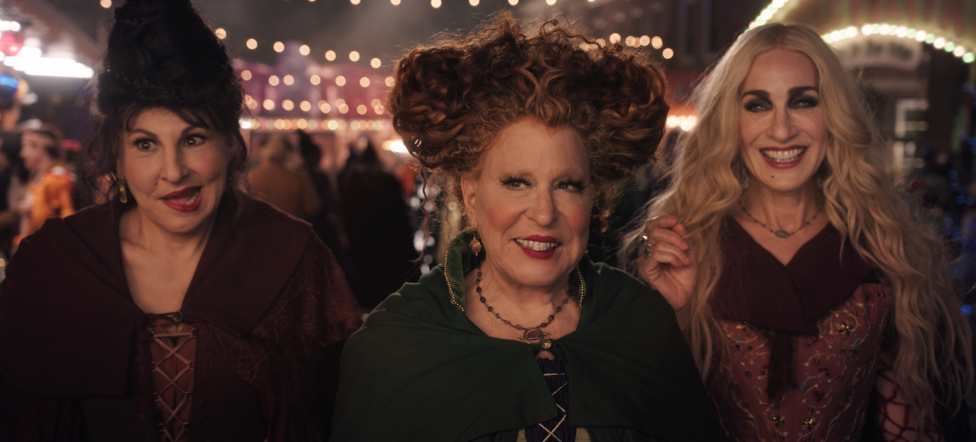 Bette Midler, Sarah Jessica Parker, and Kathy Najimy in Hocus Pocus 2 (2022)