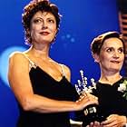 Susan Sarandon and Pilar Miró in Premio Donostia a Susan Sarandon (1995)