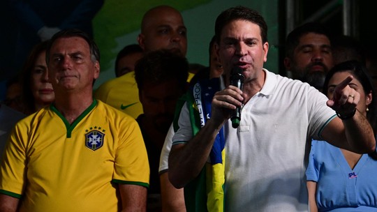 Eleição no Rio: Na primeira inserção na TV, PL cola Ramagem à imagem de Bolsonaro 