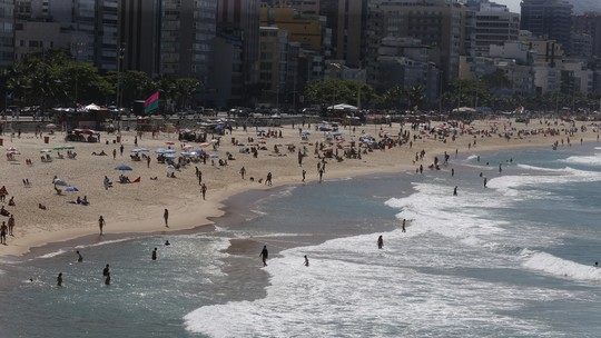 Calor recorde faz nível do litoral brasileiro subir acima da média global, aponta relatório internacional