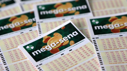 Mega-Sena 2736 sorteia prêmio estimado em R$ 40 milhões hoje; veja como apostar e fazer bolão