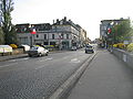 Vue sur le pont Jeanne d'Arc et la rue Saint Etienne.